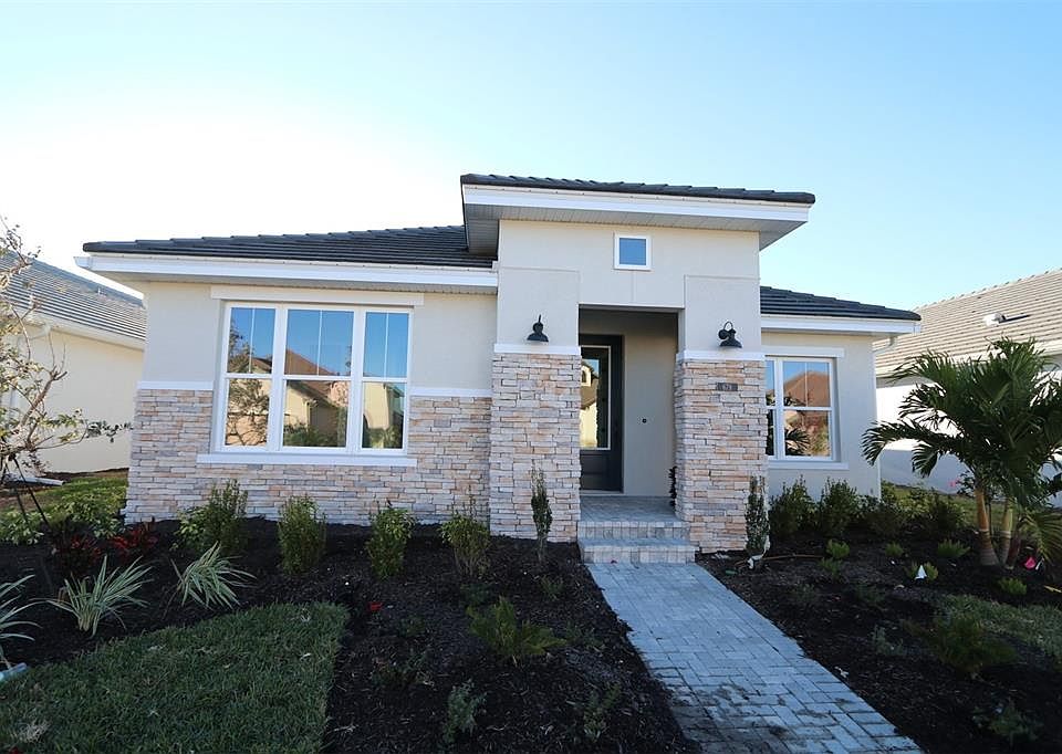 1st image of 679 Allora Ave