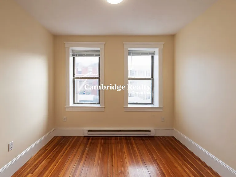 887 Huntington Ave #3T — Photo 5