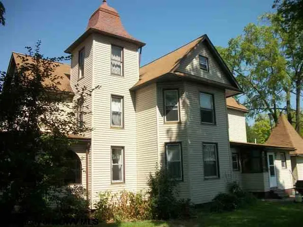220 Central St, Elkins, WV 26241