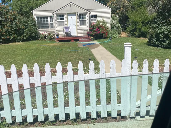 607 W 11th Ave, Ellensburg, WA 98926