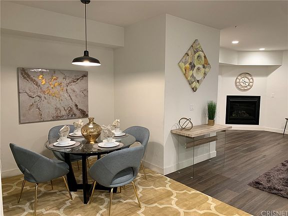 3rd image of 4818 Satsuma Ave #2