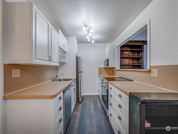 4th image of 22995 Marine View Drive S #D104