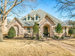 1607 Fairway Dr, Corinth, TX 76210