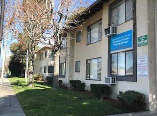 312 N San Antonio Ave APT 10, Ontario, CA 91762