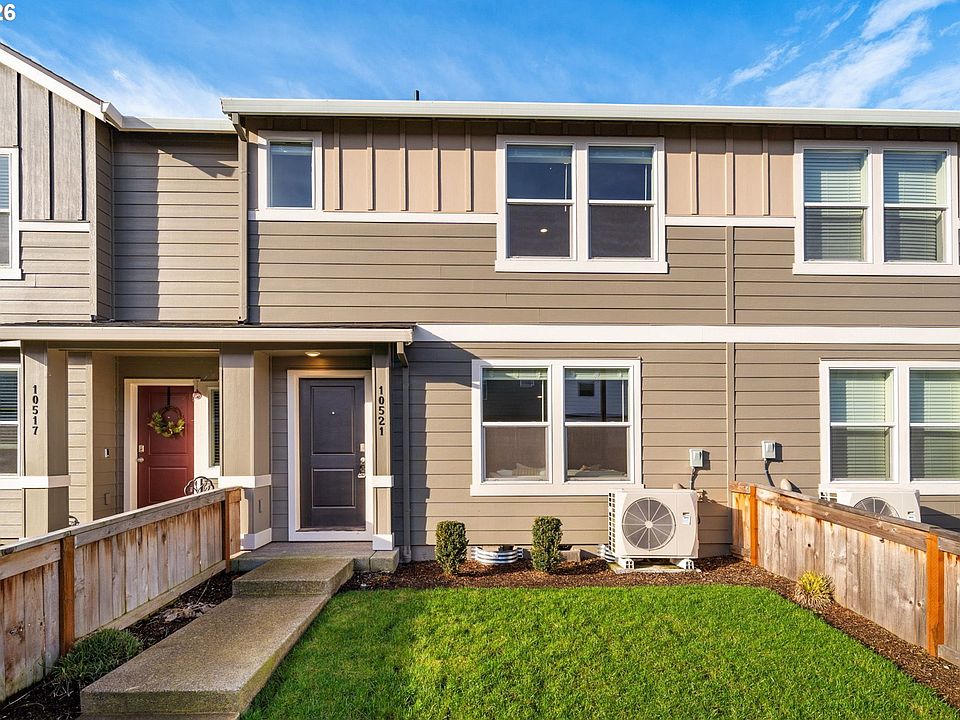 1st image of 10521 NE 120th Pl