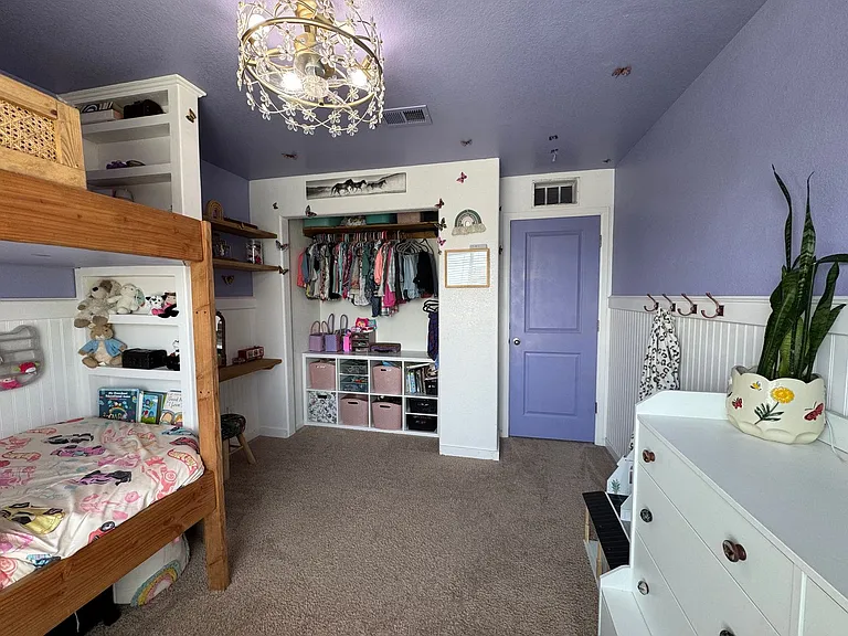 379 Walnut St — Photo 19