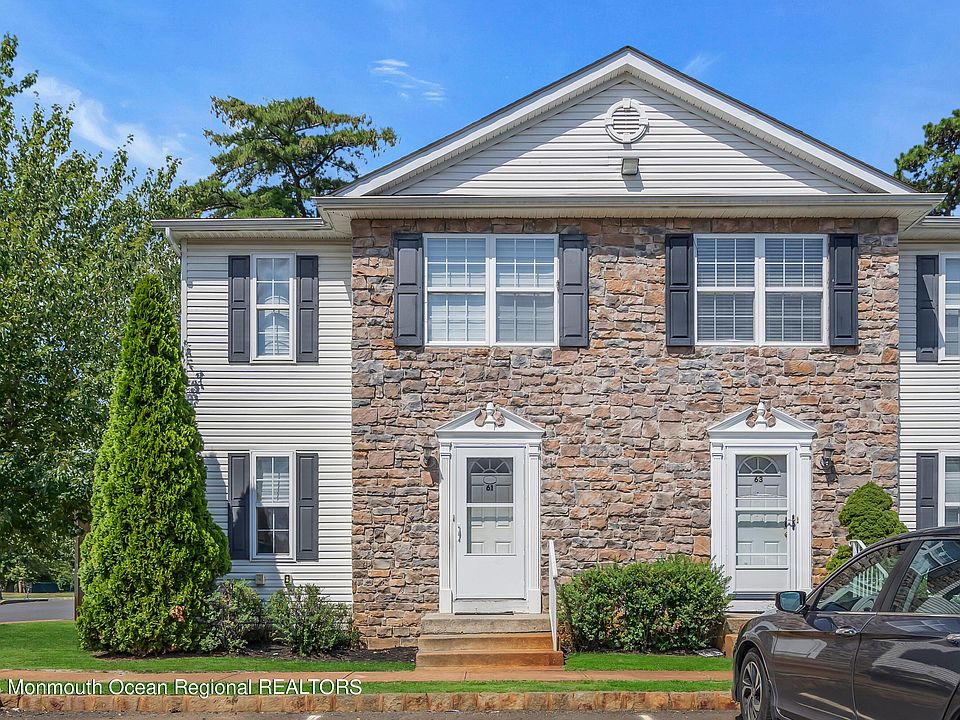 1st image of 61 Aspen Court