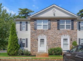 61 Aspen Ct, Lakewood, NJ 08701