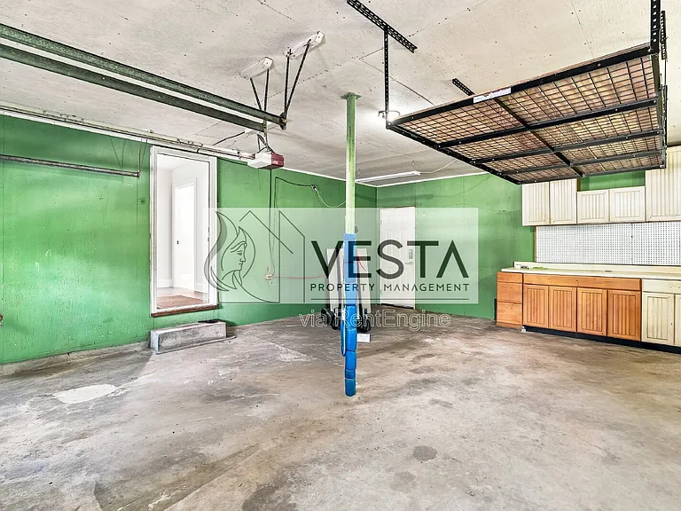 149 Oakdale Rd — Photo 28