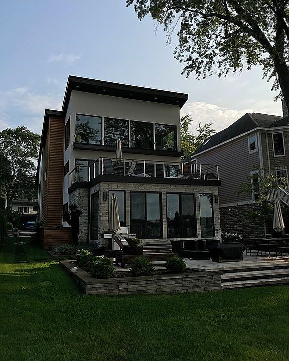 1st image of 7959 Farrant Dr