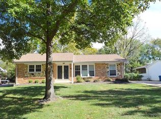 224 Pleasant Grove Ave, Ballwin, MO