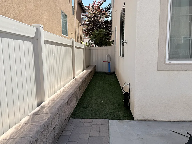 1705 Pantai Ave — Photo 3