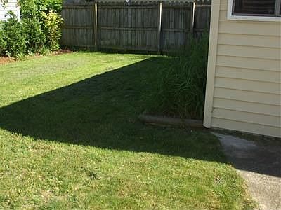 2nd image of 1605 Amberley Ave