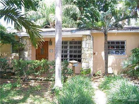 1st image of 15720 SW 84th Ct
