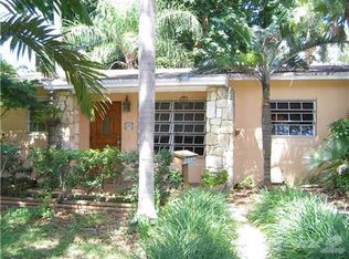 15720 SW 84th Ct, Palmetto Bay, FL 33157