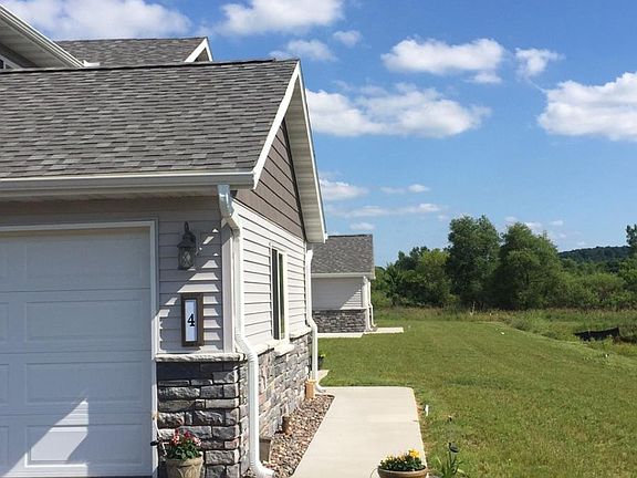 4th image of 2868 Whisper Ct Unit 1