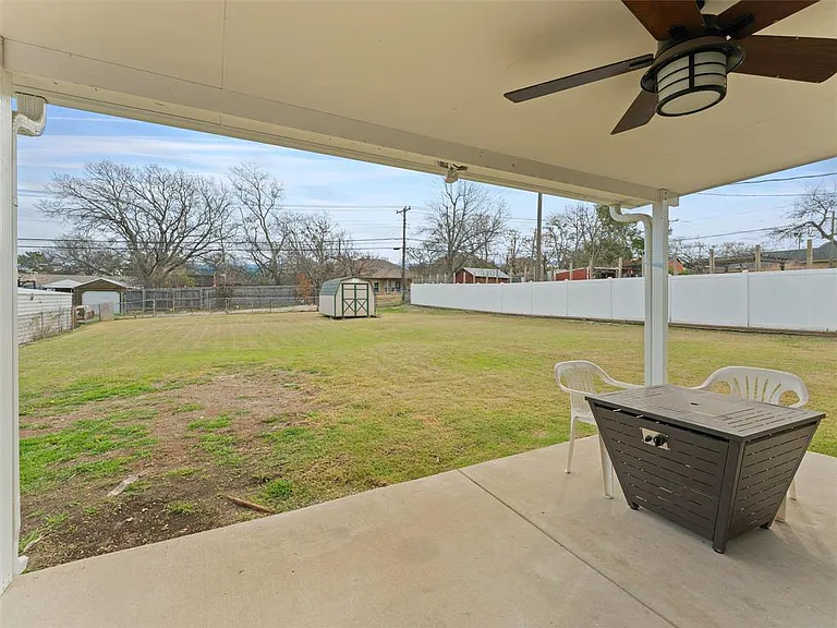 510 Overlook Dr — Photo 16