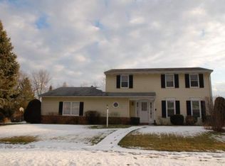 1504 W Grandridge Ct, Dunlap, IL 61525