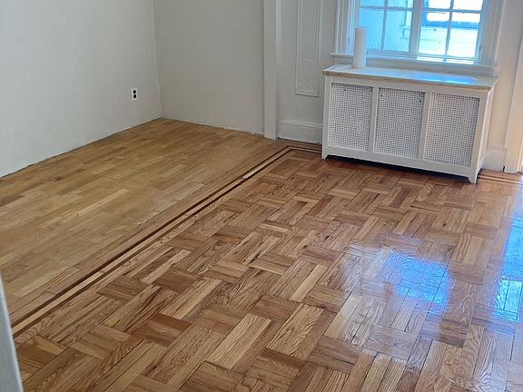 4th image of 1144 Waring Ave #3