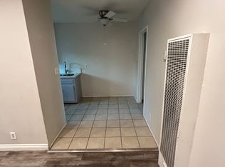 1611 W 206th St APT E, Torrance, CA 90501