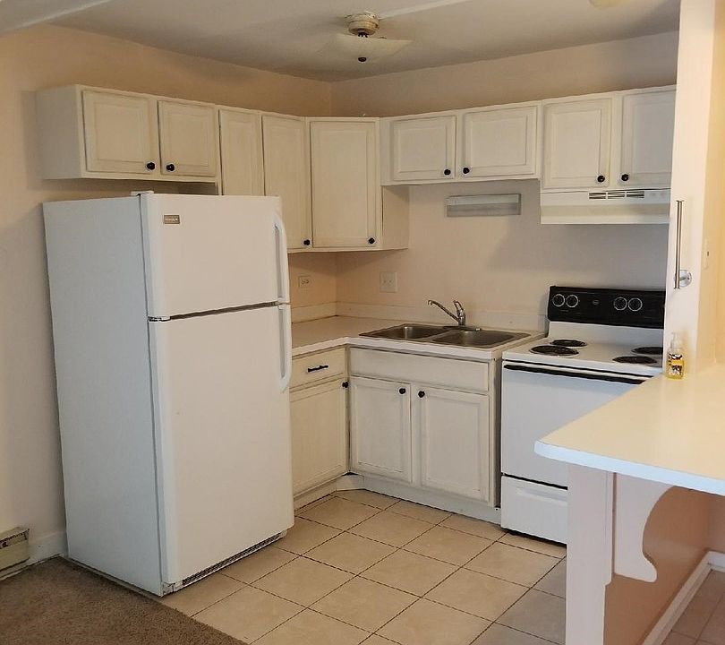 2nd image of 49 Oak Hill Colony APT 2