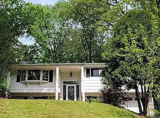 715 Raynham Rd, Collegeville, PA 19426