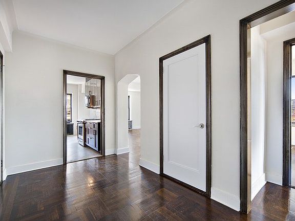 3rd image of 56 7th Ave APT 11A