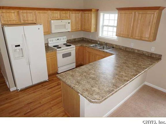5th image of 5073 Betsy Ross Way
