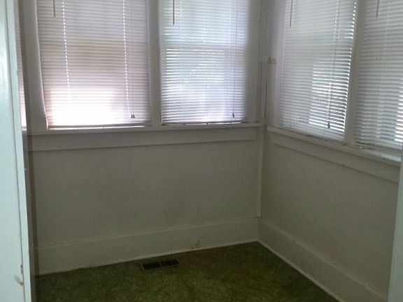 5th image of 623 S Washington Ave