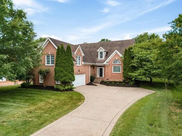 640 Bonita Pkwy S, Hendersonville, TN 37075