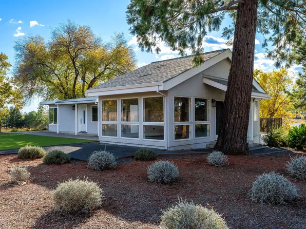 1543 Estee Ave, Napa, CA 94558