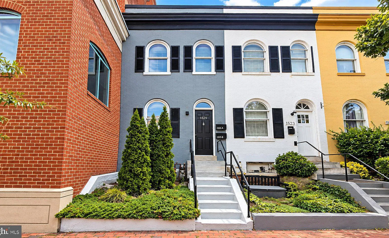 1 bed, 1.0 bath, 455 sqft, $2,100 — Photo 1
