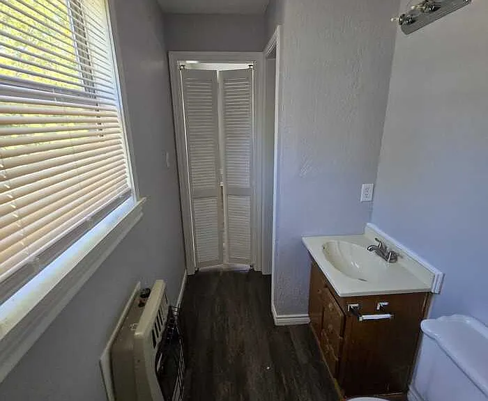 310 S Wickham St — Photo 5