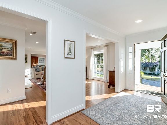 3rd image of 4120 Ursuline Dr