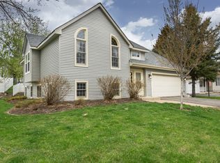 11006 Quebec Cir, Bloomington, MN 55438