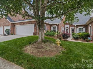 1524 Royalty Cir, Statesville, NC 28625