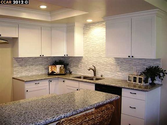 3rd image of 68 Serene Ct