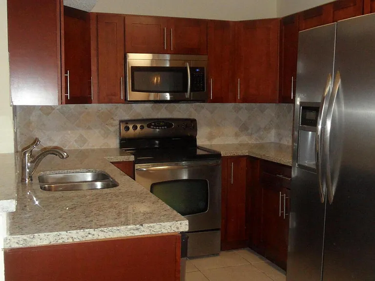 351 Palm Way #201 — Photo 3