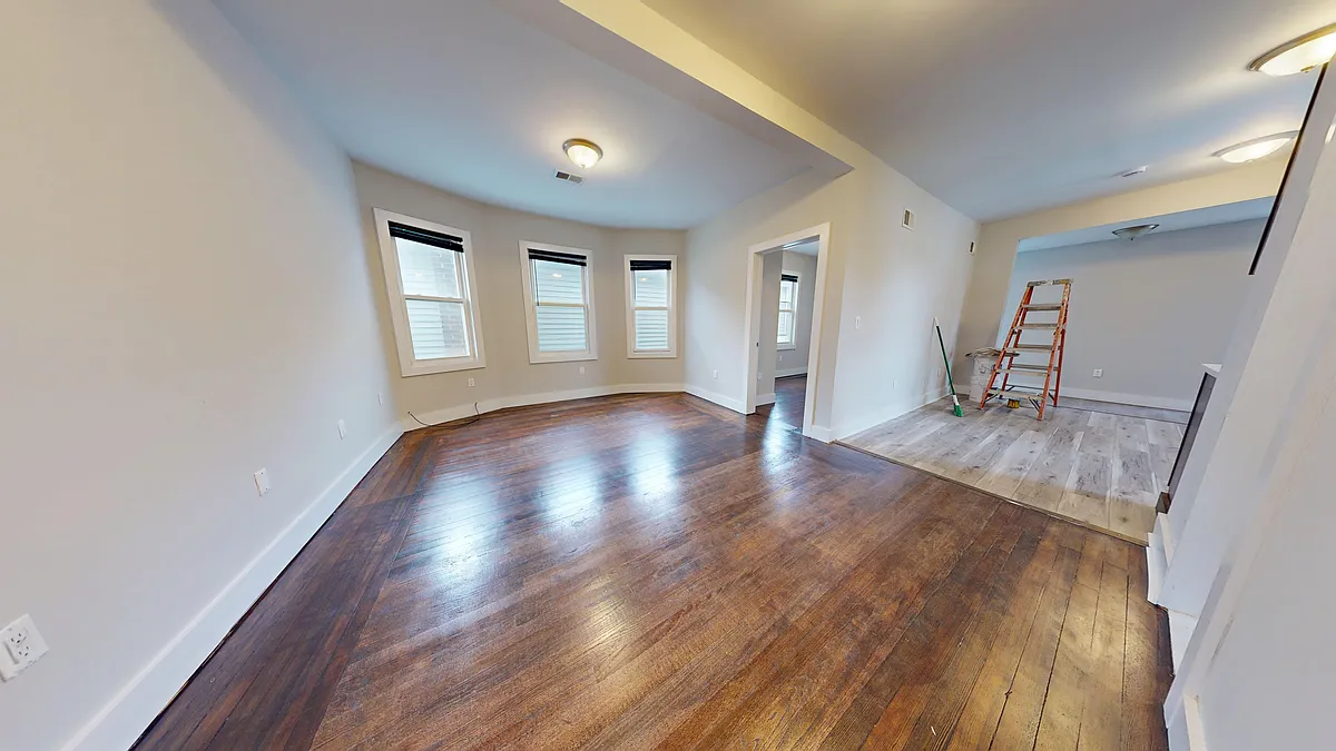 Building Photo - 176 Benziger Ave #2