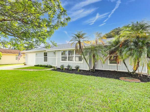 1286 SW Cynthia Street, Port St Lucie, FL 34983