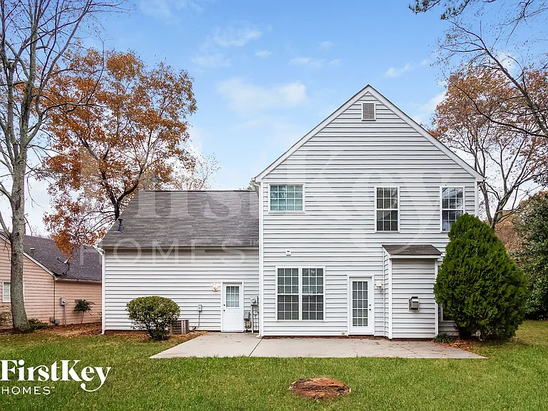 10122 Drew Ct — Photo 15