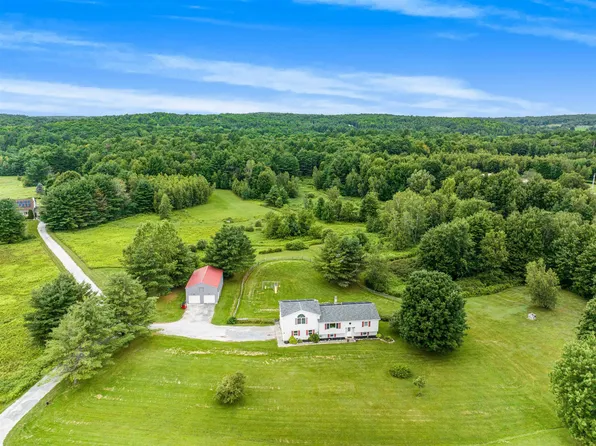2018 Plains Road, Georgia, VT 05468