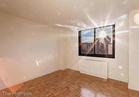 3rd image of 182 E 95th St APT 26f