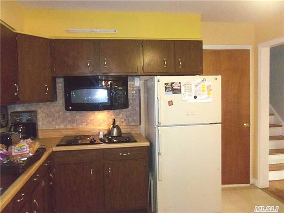 2nd image of 127 Westside Ave