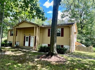 3831-3833 Eigen St #1 & 2, Youngstown, OH 44515