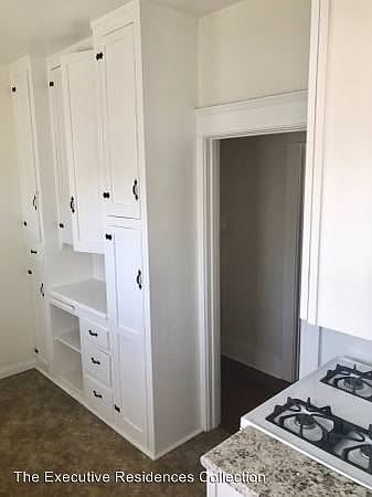 1st image of 619 Cherry Ave