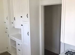 619 Cherry Ave, Long Beach, CA 90802