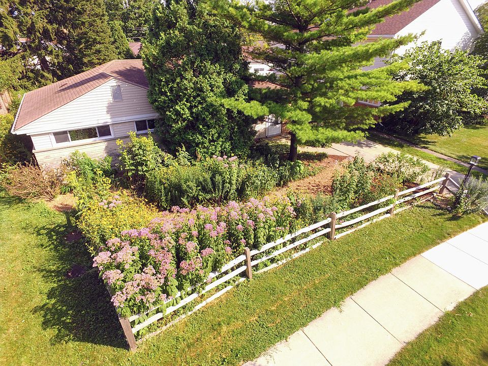 1st image of 1123 E Grant Dr