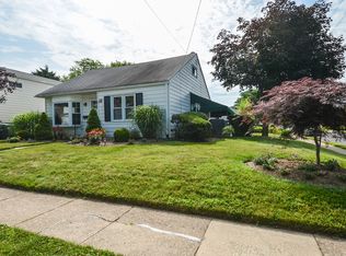 903 Penn Ave, Glenside, PA 19038