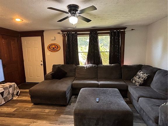 2nd image of 3835 Holbein Dr